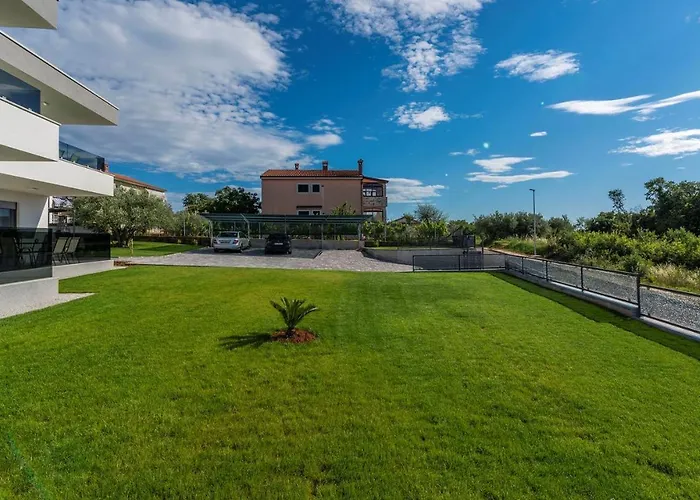 Blue Sea Pensionat 4*