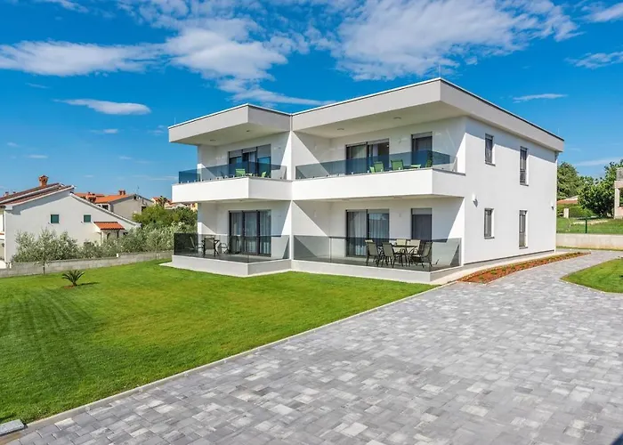 Гостевой дом Blue Sea Пореч